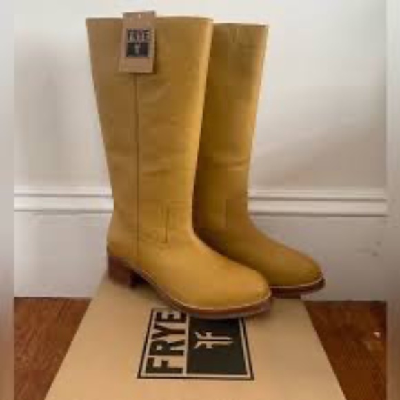 ✨ NEW Frye Camryn Banana Leather Boots — Size 8 and 9.5 and 10 available ✨ - Picture 2 of 9